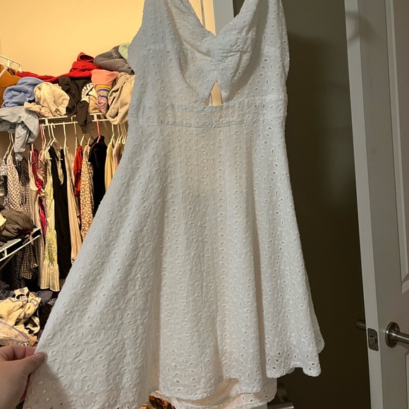 white dress from Shein - Picture 1 of 2